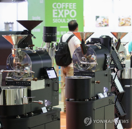 커피 섭취가 아시아인의 사망위험을 감소시켜준다는 연구결과가 발표됐다. 사진은 지난 7월 커피엑스포의 모습(사진=연합뉴스)